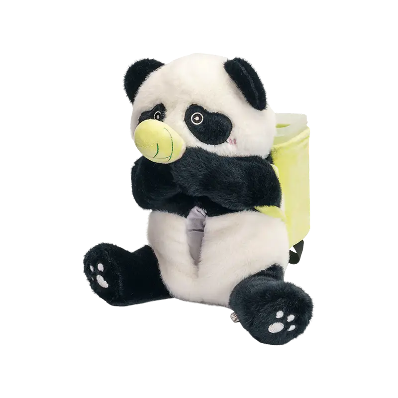 Slatka sjedeća plišana panda s košarom
